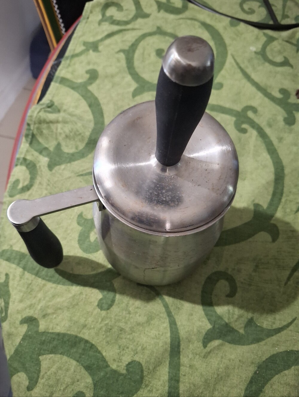 Williams Sonoma Stainless Steel Basting Pot with Black Handles